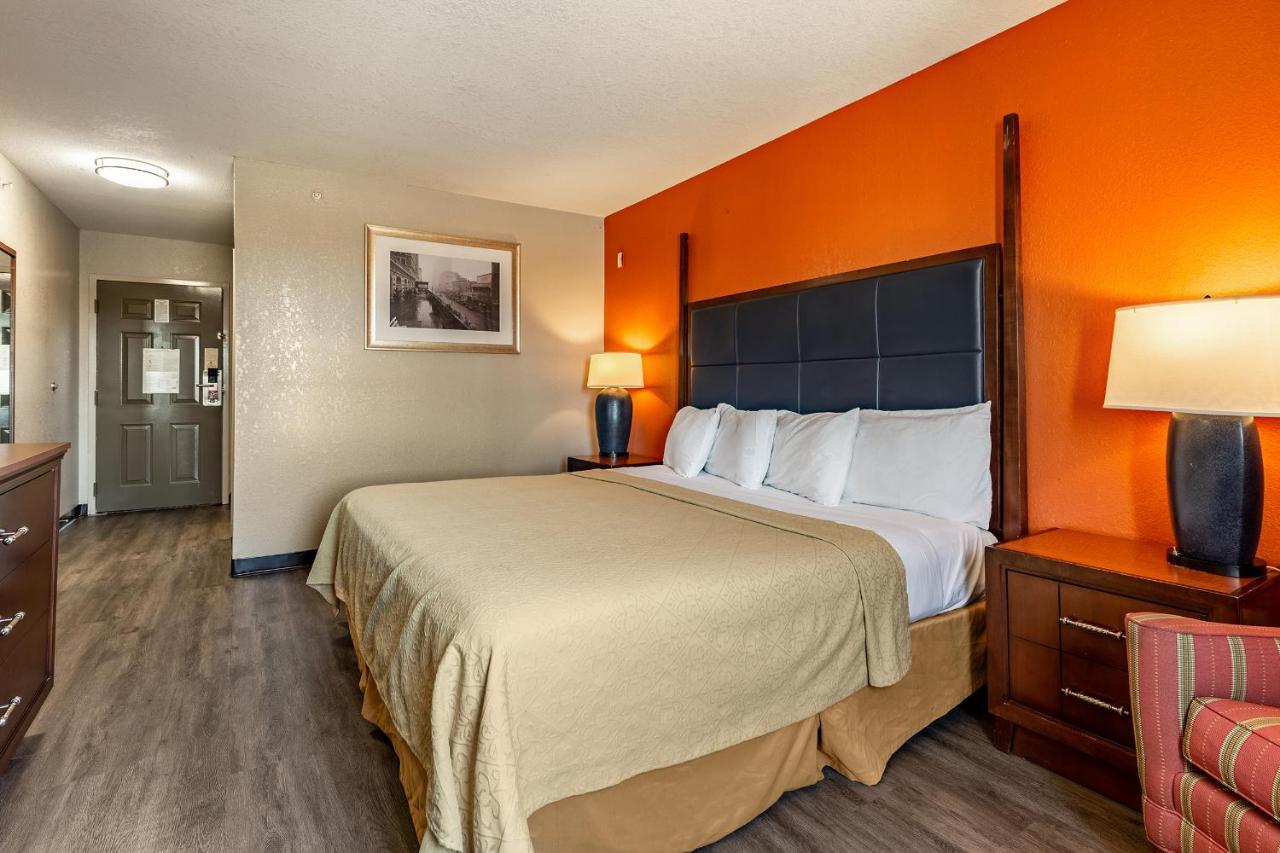 Americas Best Value -
